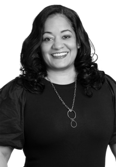Headshot of Anna Spriggs